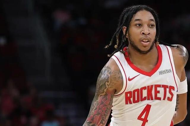 球员, AA, 同球员在常 球员, AA, 同球员在常